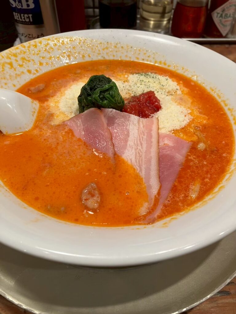 ジャンジャン軒(駅直結の万能型)