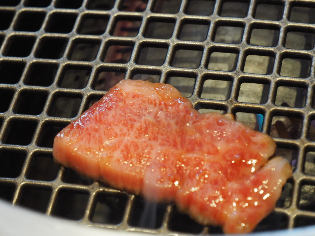 A4・A5ランクのお肉が食べ放題！
驚きのコスパの秘密